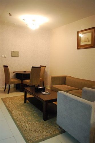 Liwa Apartments Abu Dhabi Exterior photo